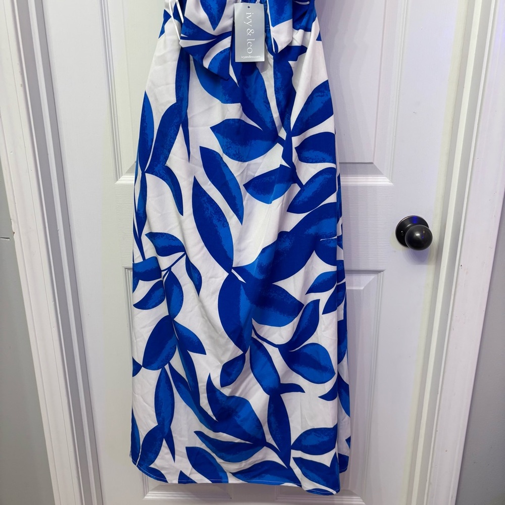 Blue Leaf One-Shoulder Bow Maxi Dress | FORE S - Picture 10 of 11